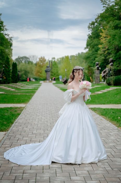 Rochie de mireasa cu trena