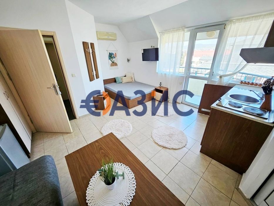 Продава се Едностаен апартамент в к.к. Слънчев бряг - 35 кв.м за 1369 €/кв.м - Снимка #1