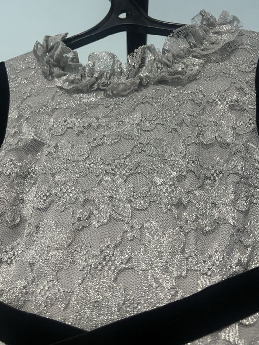 Продам платье нарядное, размер S