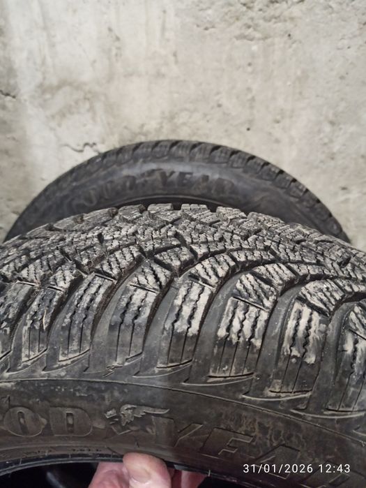 Гуми Goodyear UG9 195/65/15  4бр