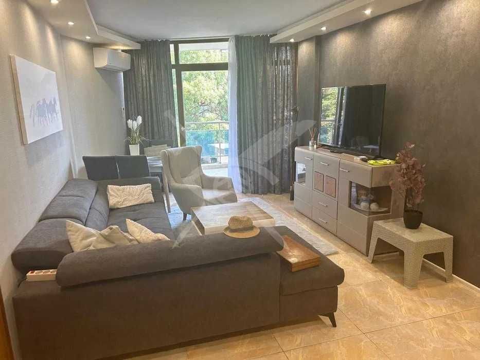 Продава се Тристаен апартамент в к.к. Слънчев бряг - 112 кв.м за 1599 €/кв.м - Снимка #1