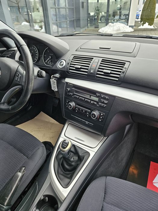 Vand bmw e87 seria 1 118d, 2010 impecabil