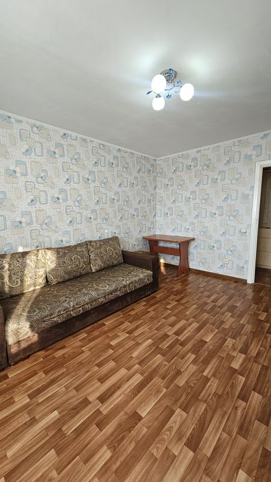 Продам 2х-комнатную квартиру Назарбаева 91 (Электротовары)