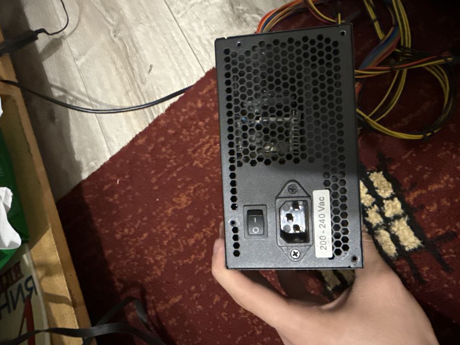 Блок питания Aerocool VX-550