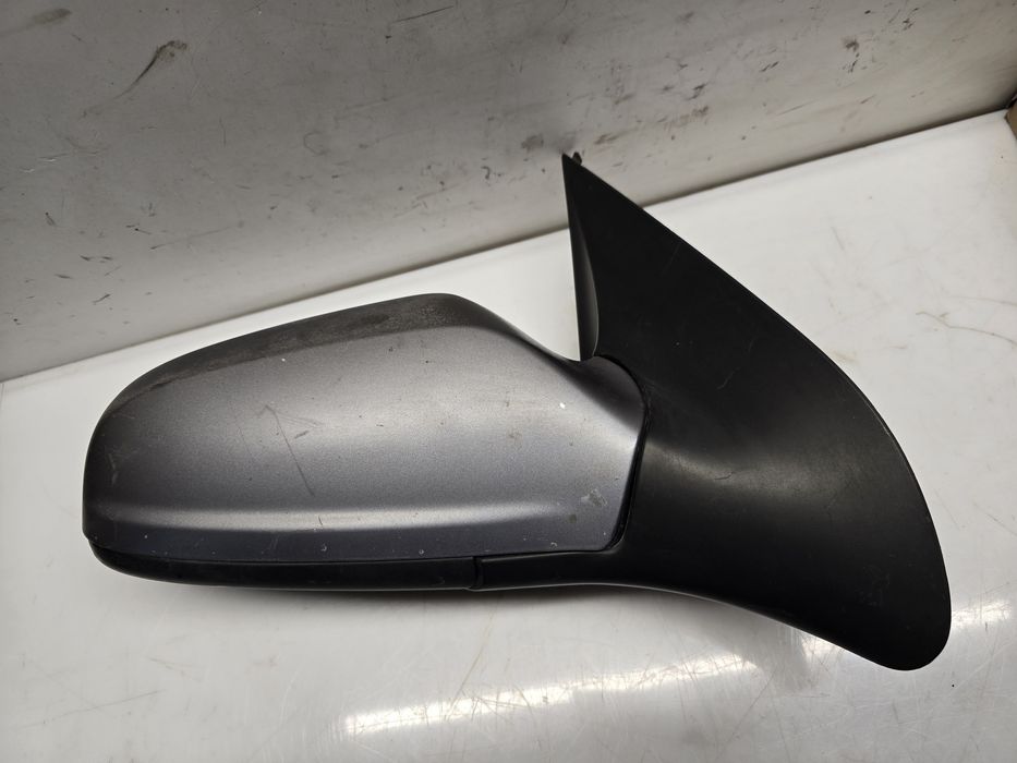 Дясно огледало за Opel Astra H / Астра от 2004 до 2010г.