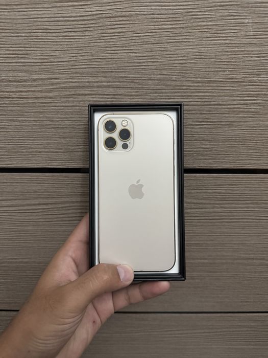 Айфон 12 про без ремонта