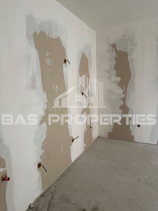 Продава се Тристаен апартамент в с. Нови хан, Област София-област - 98 кв.м за 1684 €/кв.м - Снимка #1