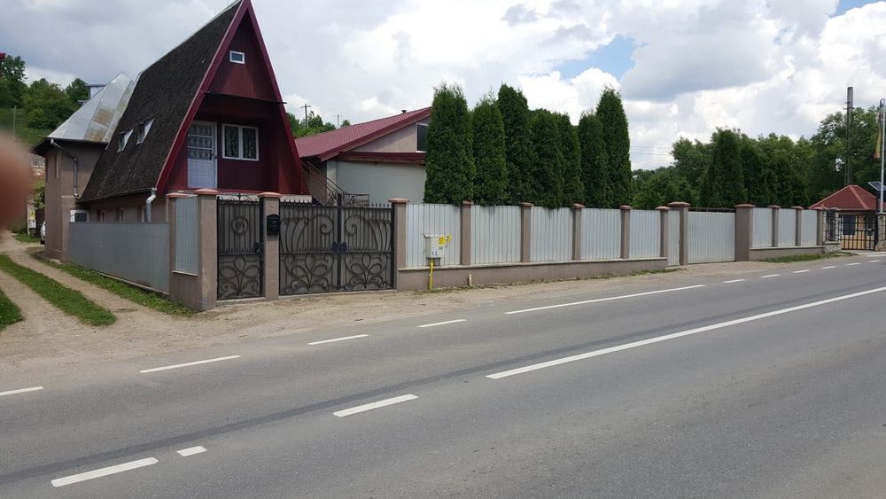 Vand casa cu teren Lunca Moinesti