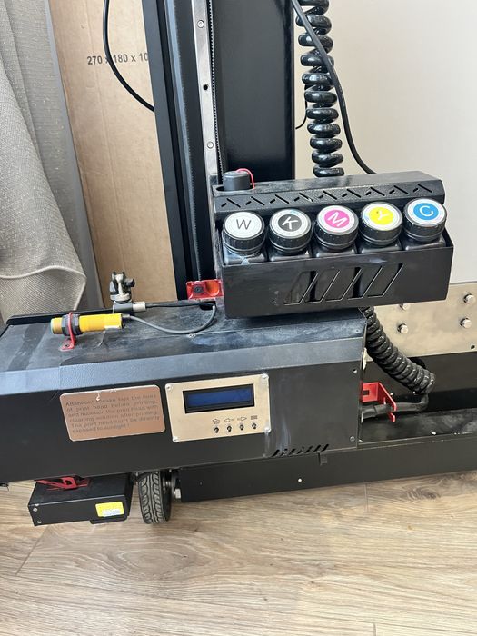 Вертикальный принтер, печать на стенах