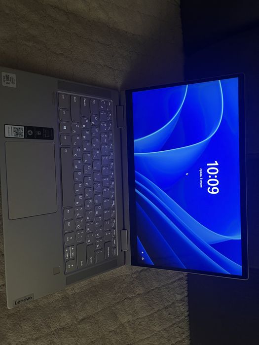 Lenovo Yoga Сенсорный