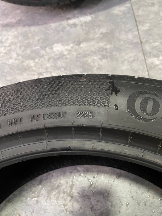 Continental EcoContact 7  275/45R22