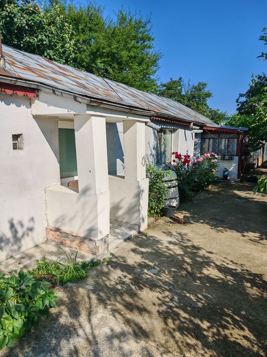 Casă 3 camere de închiriat | Zonă Gară - Parcul Bălcescu, Focșani (Direct Proprietar)