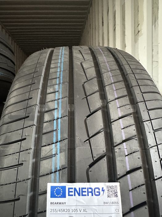 Летен Спорт Пакет BEARWAY 255/45R20 105V XL 285/40R20 104W