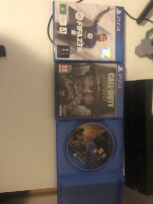 Ps 4 jocuri incluse