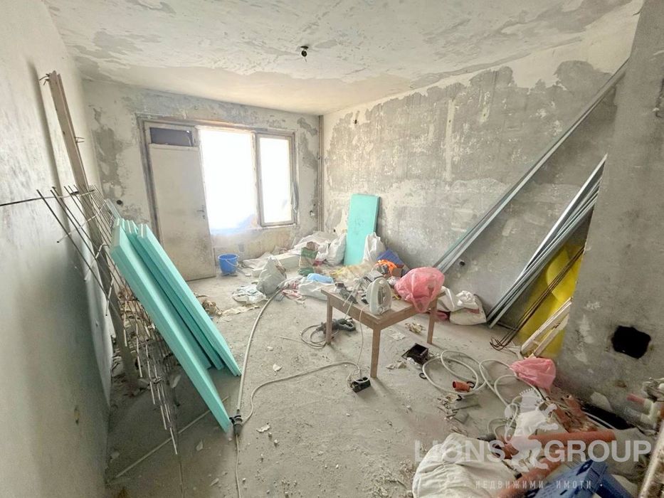 Продава се Тристаен апартамент в Варна, Автогара - 72 кв.м за 602 €/кв.м - Снимка #4