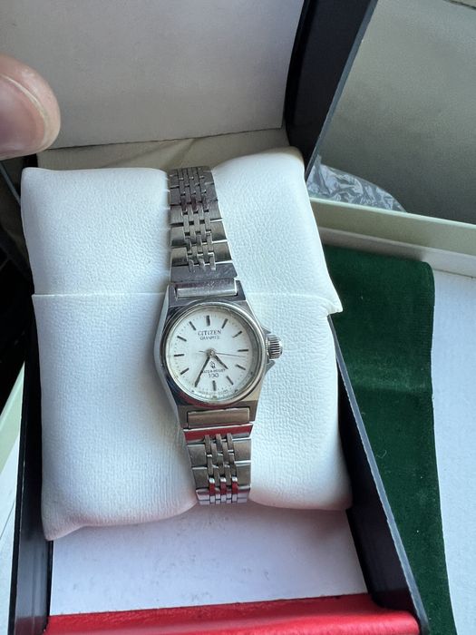 Ceas Citizen Quartz purtat stare buna,perfecta stare fubctionare,7 rub