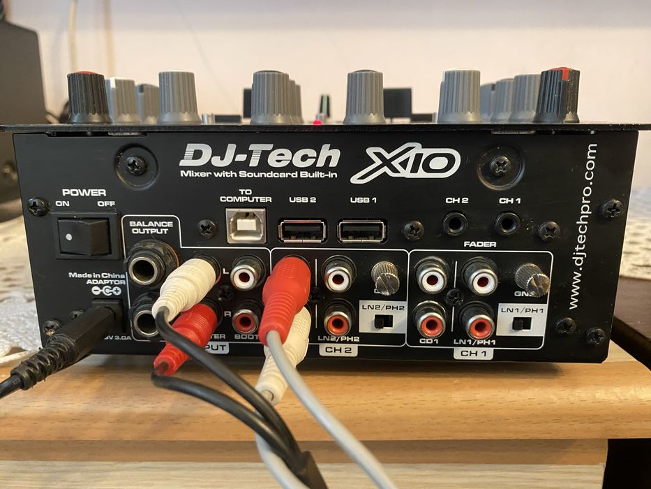 Mixer audio DJ-Tech X10 cu placa sunet USB