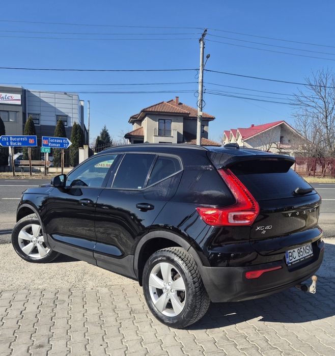 VOLVO XC 40 2.0 D / 2019 / EURO 6 / 150 CP / 4X2 / Clima /