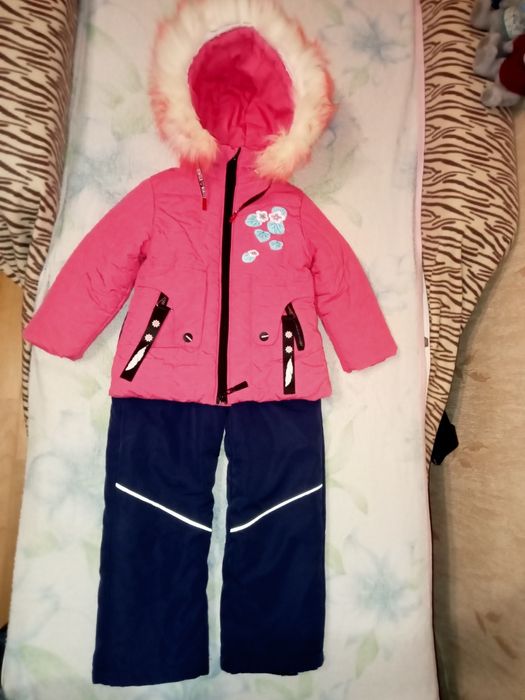 Комбинезон зимний на девочку