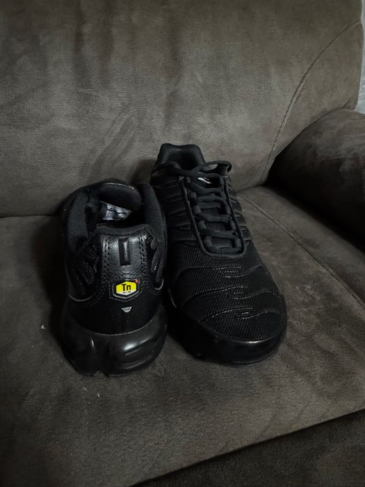 Lichidare Stock!! Nike Air Tn 42/43/44 adidasi