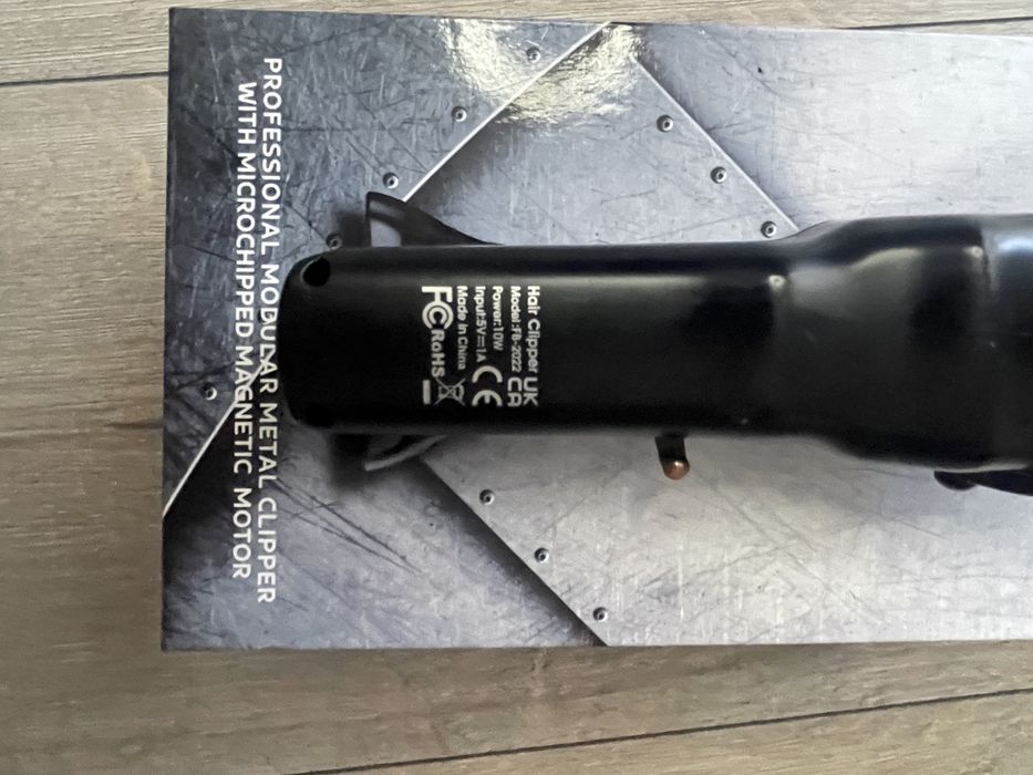 Masina de tuns FadeBlade Clipper PRO