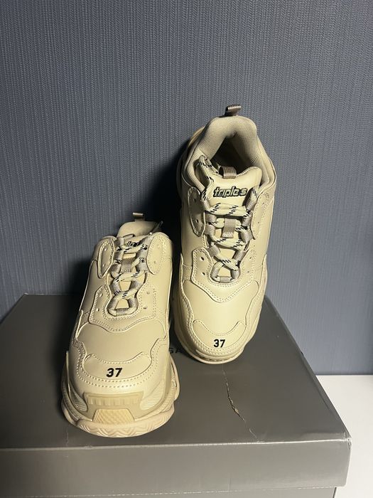 Adidasi Balenciaga Triple S Tan Piele Premium  / 2026