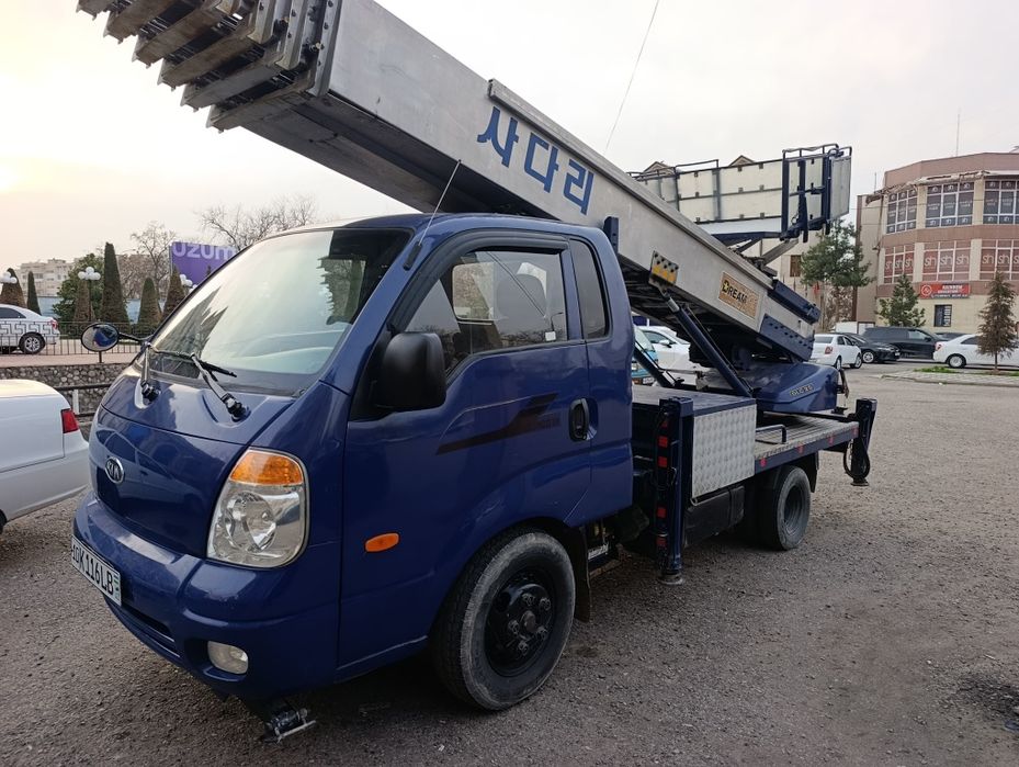 АвтоЛифт Сотилади Кия 2011 Бонго 28 м Ишлап Турган Хлати Зор