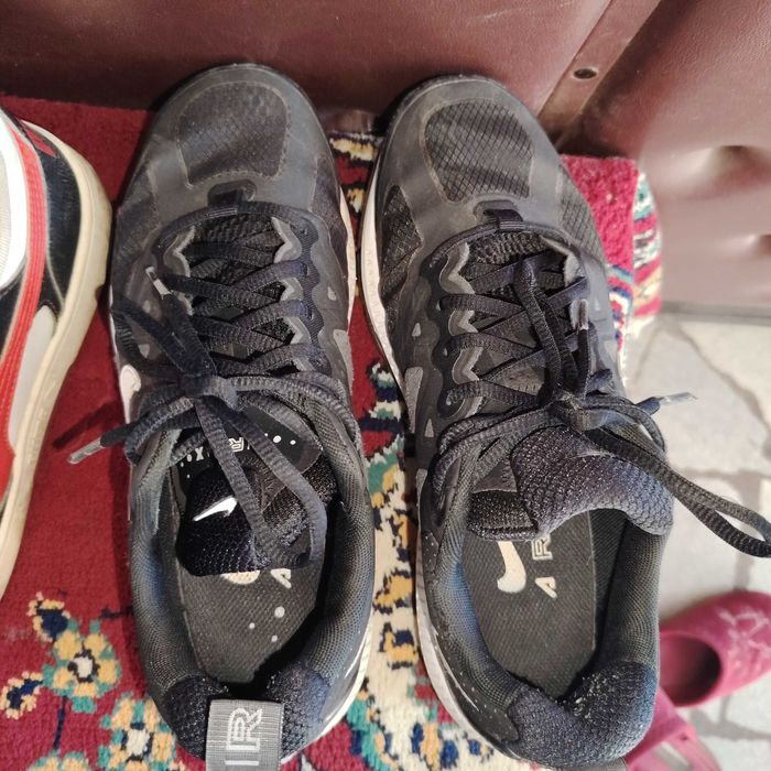 Дамски маратонки Nike