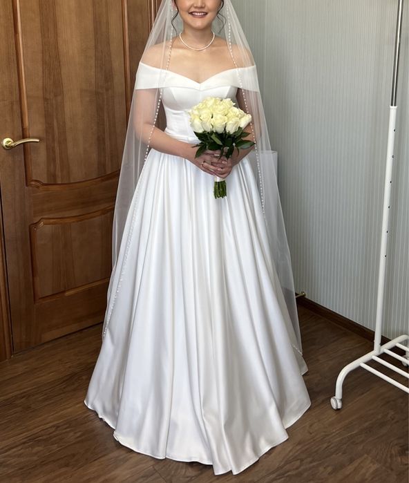 Свадебное платье в отличном состоянии