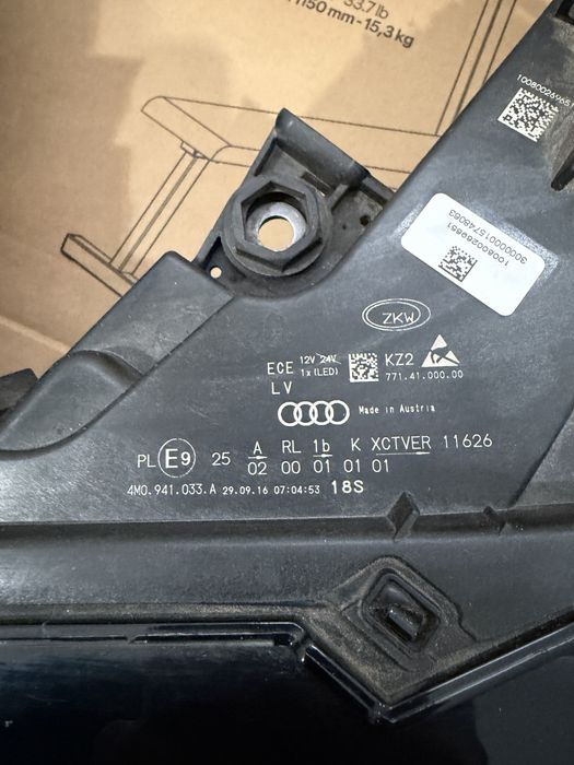 Faruri, Far stanga / Far dreapta Audi Q7 4M 2015-2020