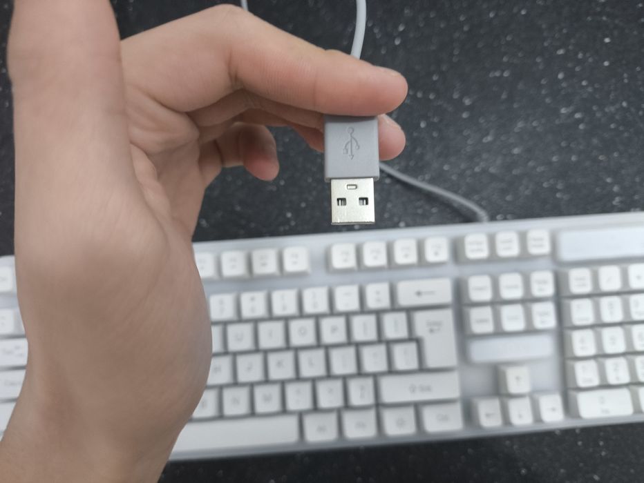 Продам клавууууу