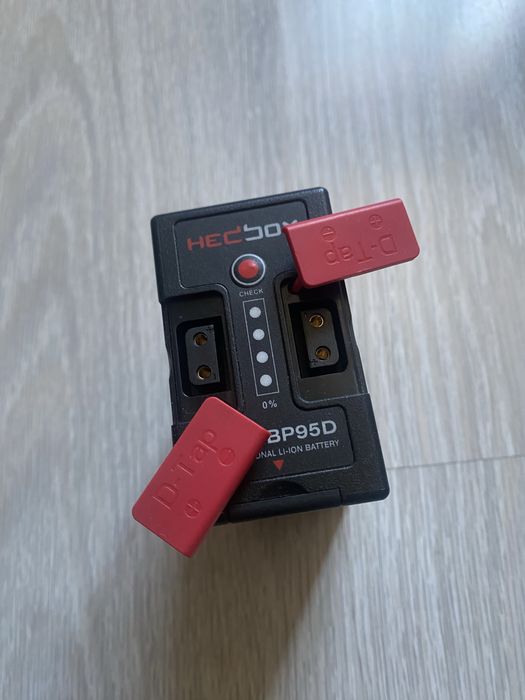 HecBox батерия за кино камери