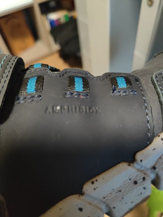 ghete neimblanite Geox usoare/ waterproof marime 28