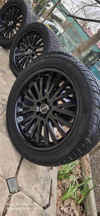 R20 /275/45 каптива