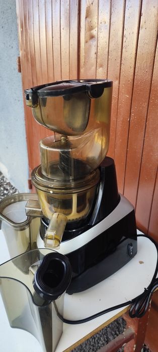 Storcător fructe și legume