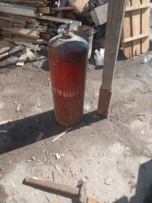 Продам газовый балон