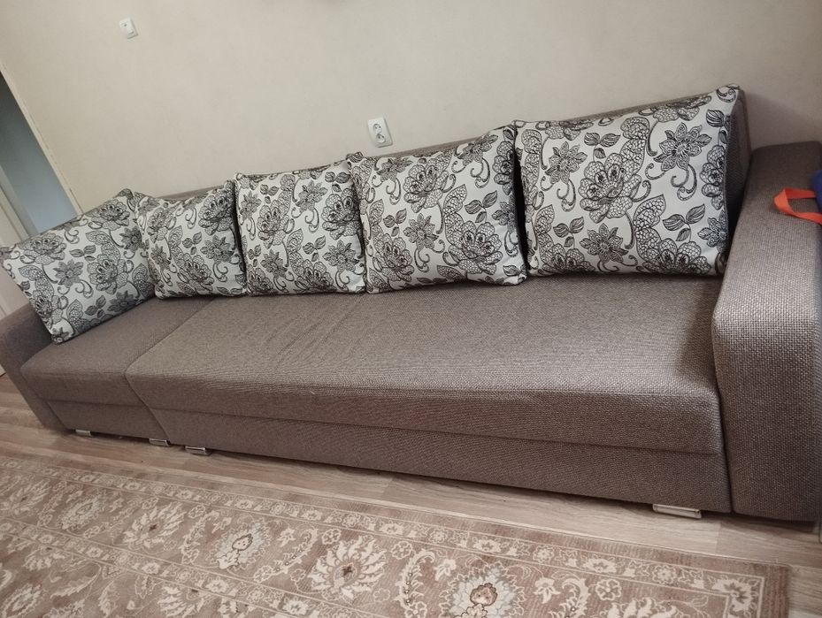 Продам диван 3.45см