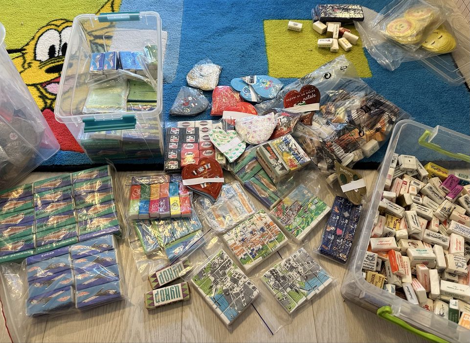 Продавам колекция от захар