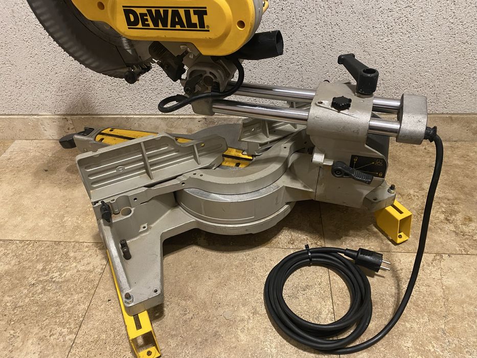Dewalt circular DW 717 XPS