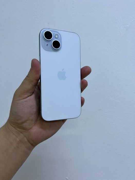 Телефон iPhone 15 128gb