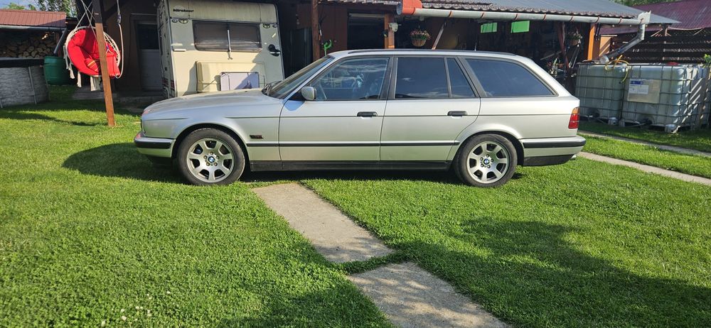 Bmw E 34 520 i 150 HP  fara rugina stare f buna