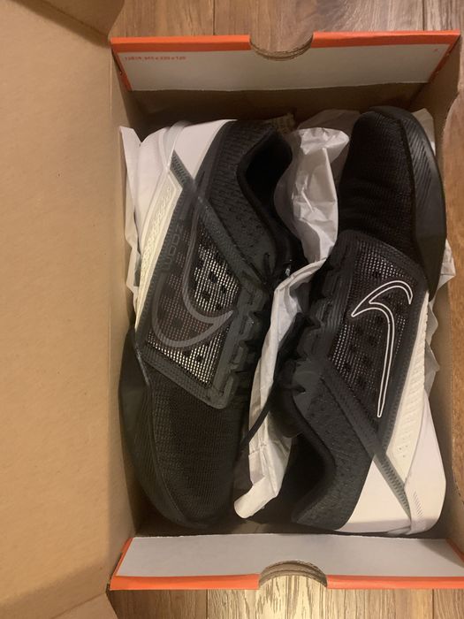 NIKE ZOOM METCON TURBO 2   Нови : Номер 45.5-29.5 см стелка .