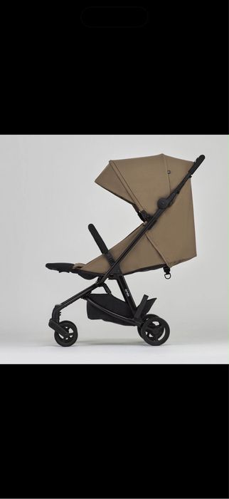 Продам коляску Anex air z
