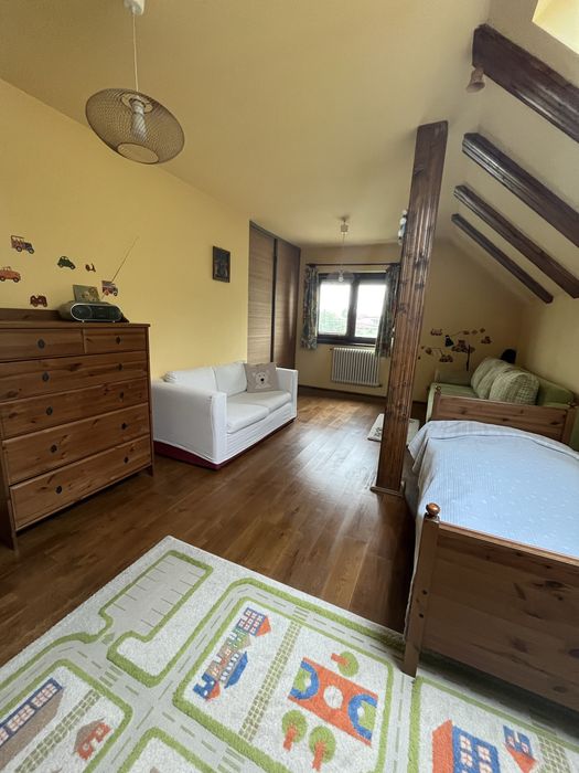 Mobilier camera copil