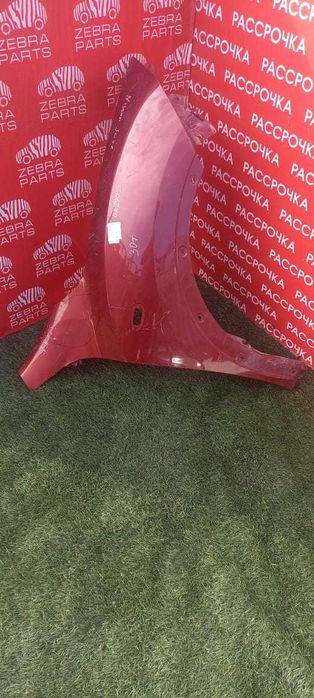 Крыло переднее правое Nissan Juke