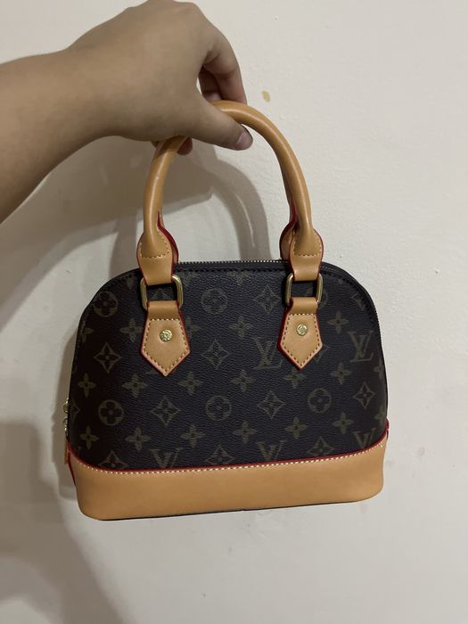 Сумка новая с коробкой