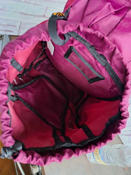 мъжка/дамска раница Jack Wolfskin-винена ,текстилна чанта,туристическа