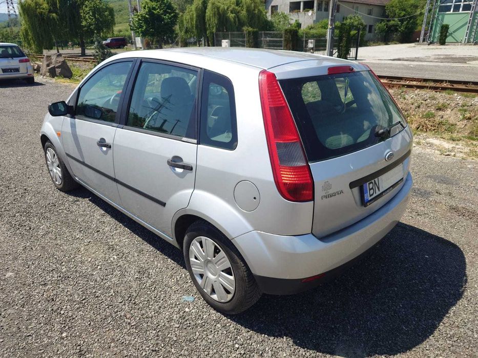 FORD Fiesta 2004 — imagine 4