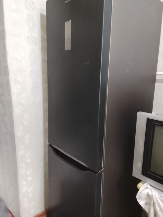 Халаделник сотилади 2 ой ишлатилган холати янги болам Касал шунга зару