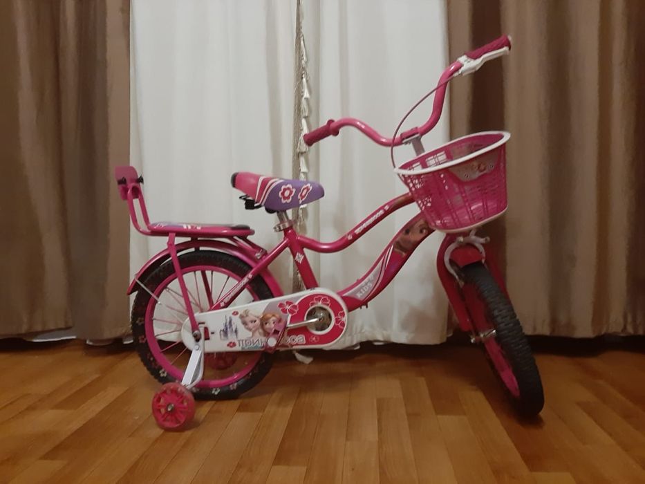Продаётся велик,самокат, ролик